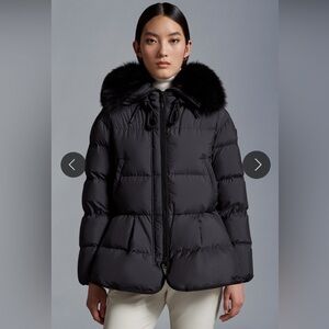 MONCLER Locustelle SHORT DOWN parka SIZE SMALL NWT /size 1